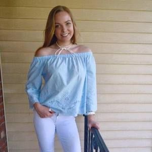 Meet your Posher, Abby